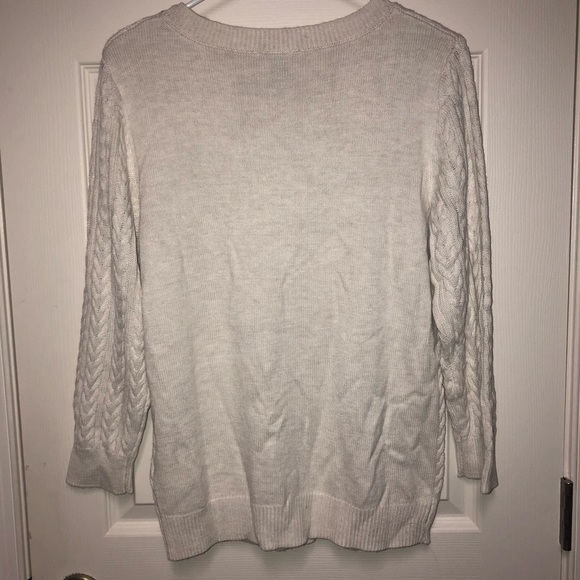 H&M Sweater - Picture 2 of 3